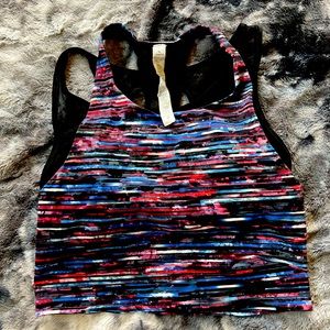 Lululemon Sports Bra/crop top